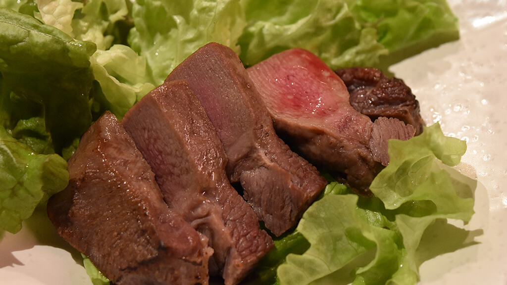 厚切り熟成牛タン 1,580円(税抜)